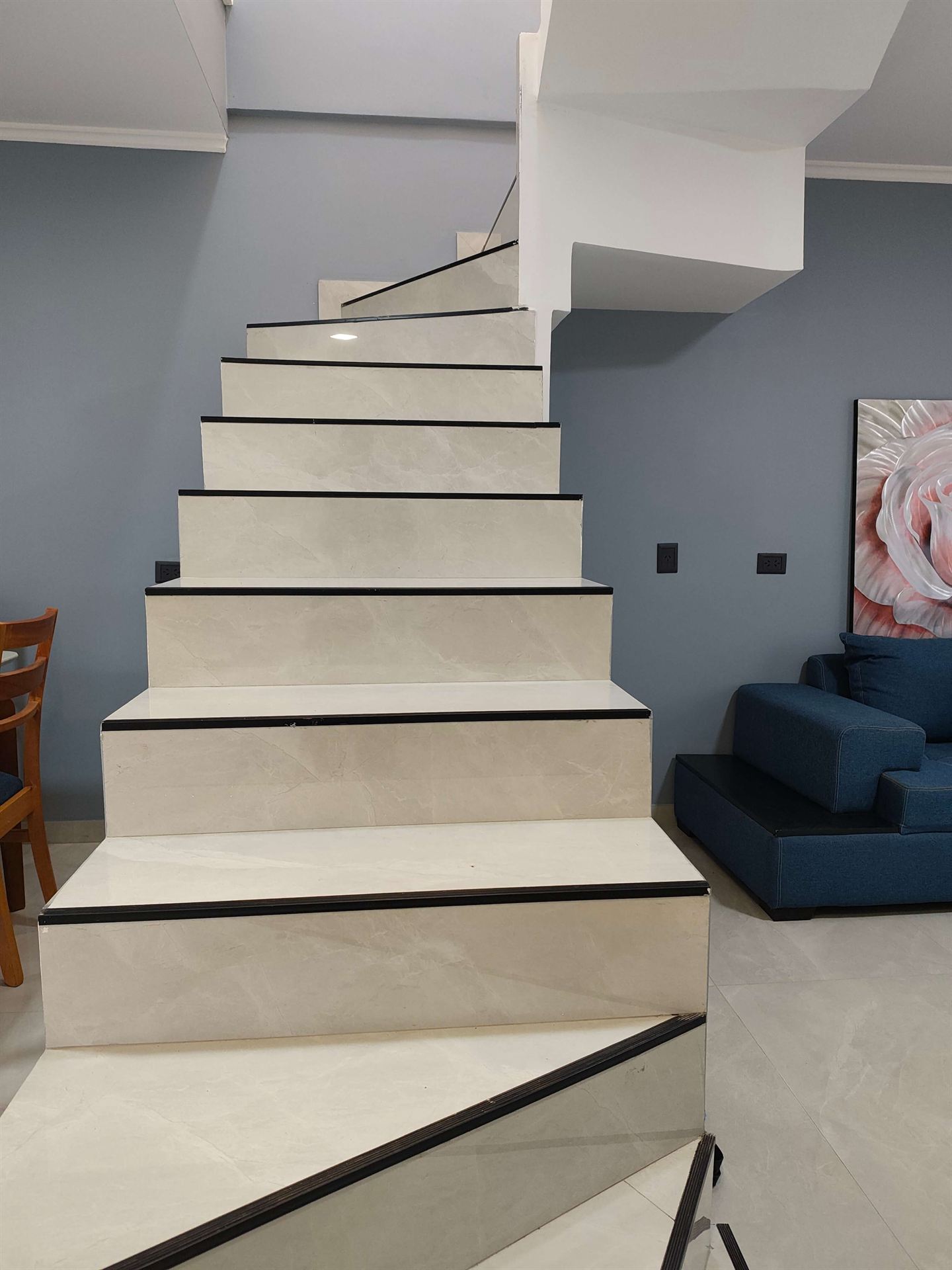 Escalera de doble altura